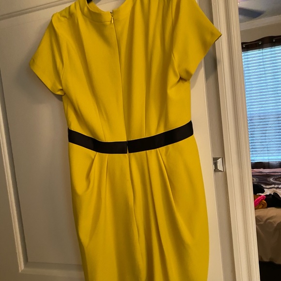 NWT Asymmetrical dress ASOS - Picture 2 of 3